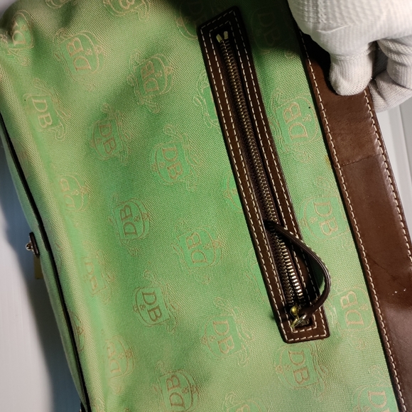 New Dooney &  Bourke 4 piece handbag set - Picture 8 of 9